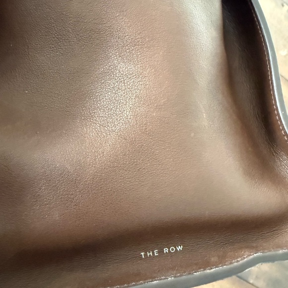 The Row Marlo 14 in Saddle Leather Brown Tote - Picture 9 of 9